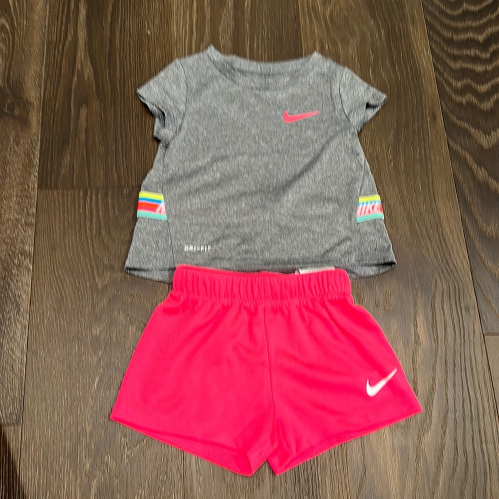 Nike set girls 3T